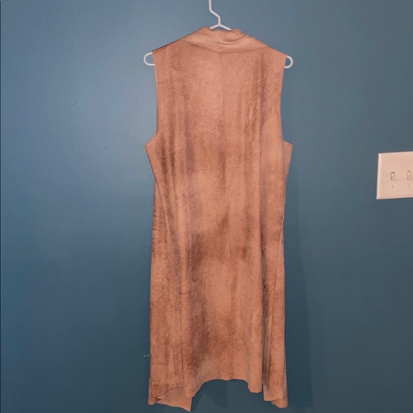 NWT faux suede Sleeveless Waterfall Vest - Picture 5 of 10